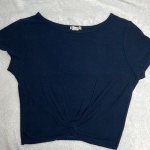 Plain short sleeve dark blue crop top